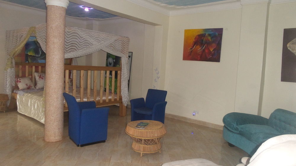 Malakai Eco Lodge Kajansi エクステリア 写真