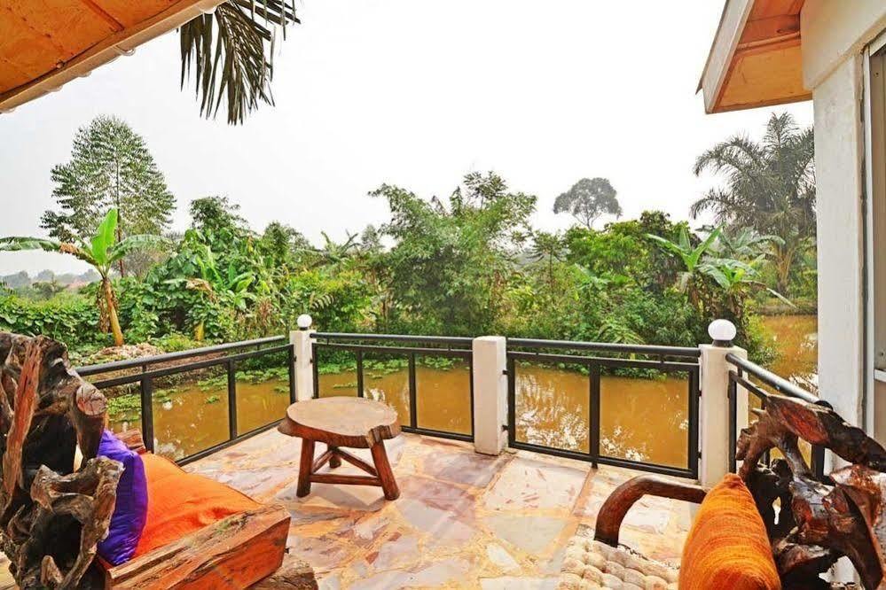 Malakai Eco Lodge Kajansi エクステリア 写真